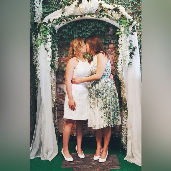 Meet your Posher, Christine - Picture 12 of 16